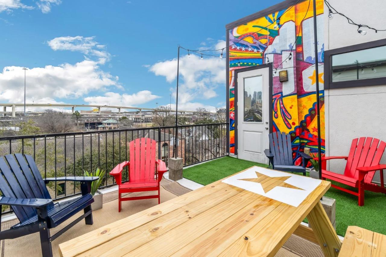 Modern, Houston Inspired House With Best Views Of Downtown! - Less Than 1 Mile To Eado Midtown Bars Home Bagian luar foto