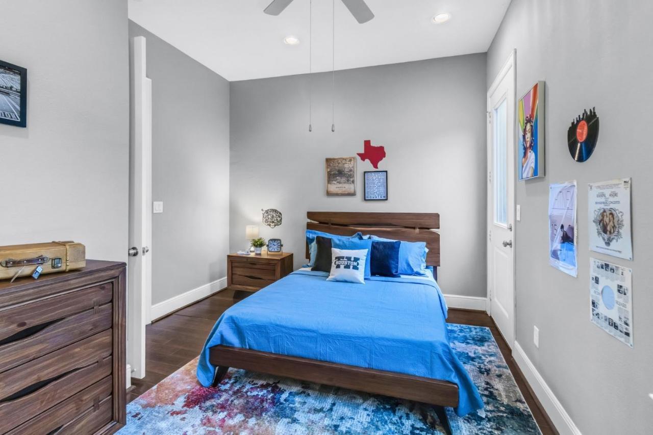 Modern, Houston Inspired House With Best Views Of Downtown! - Less Than 1 Mile To Eado Midtown Bars Home Bagian luar foto